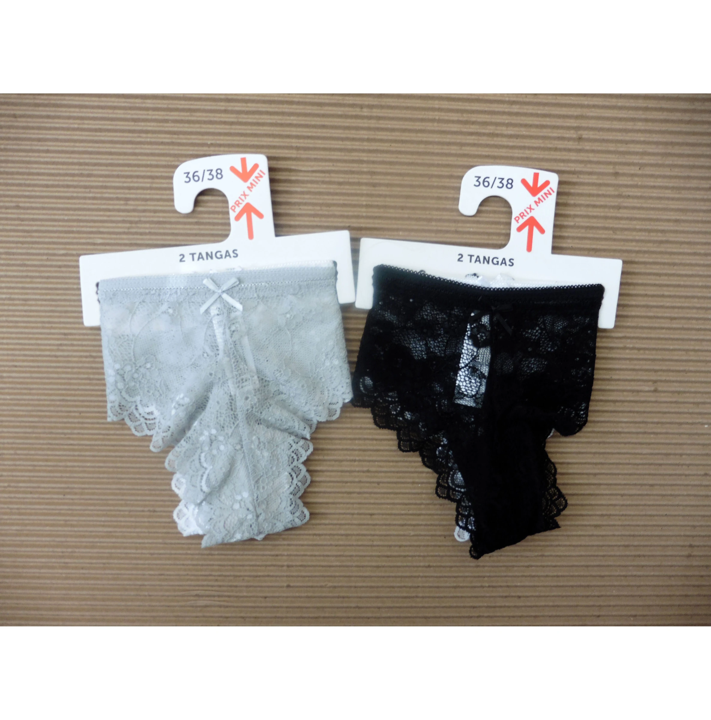 2 lots de 2 tangas dentelle 36